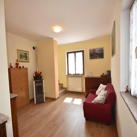 In The Peaceful Hillside Village Of Holiday home Aurano